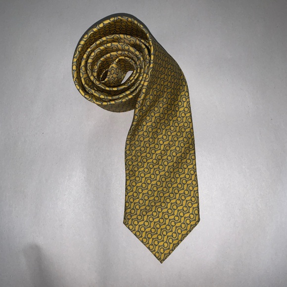 authentic HERMÈS pale butter yellow silk NECKTIE
